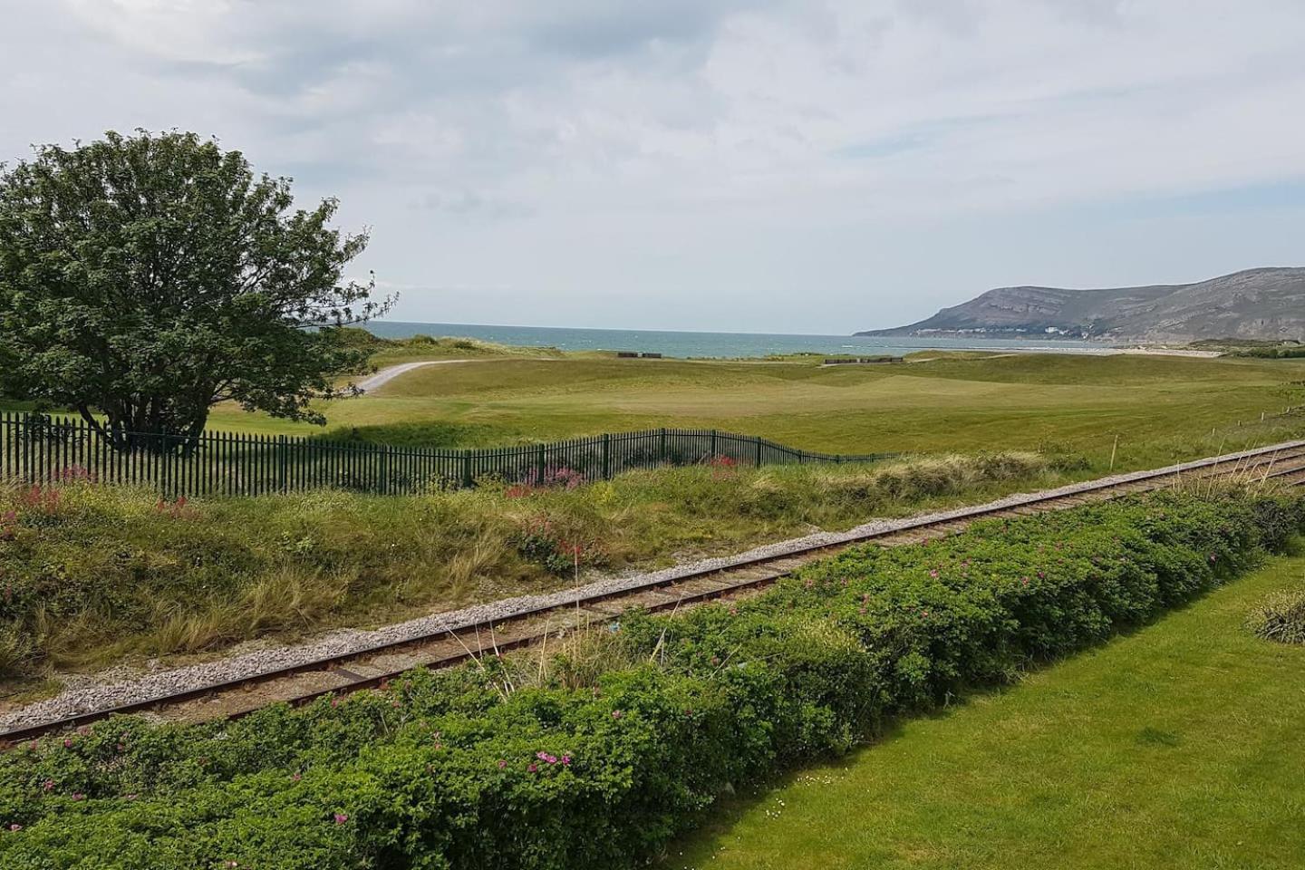 3 Bedroom Deganwy Sea View Beach House Ll31 Екстер'єр фото